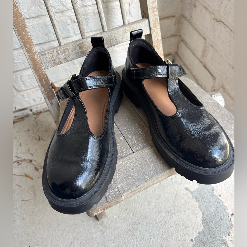 ZARA Black Patent Mary Jane Shoes with Silver Buckle Sz 38/ 8